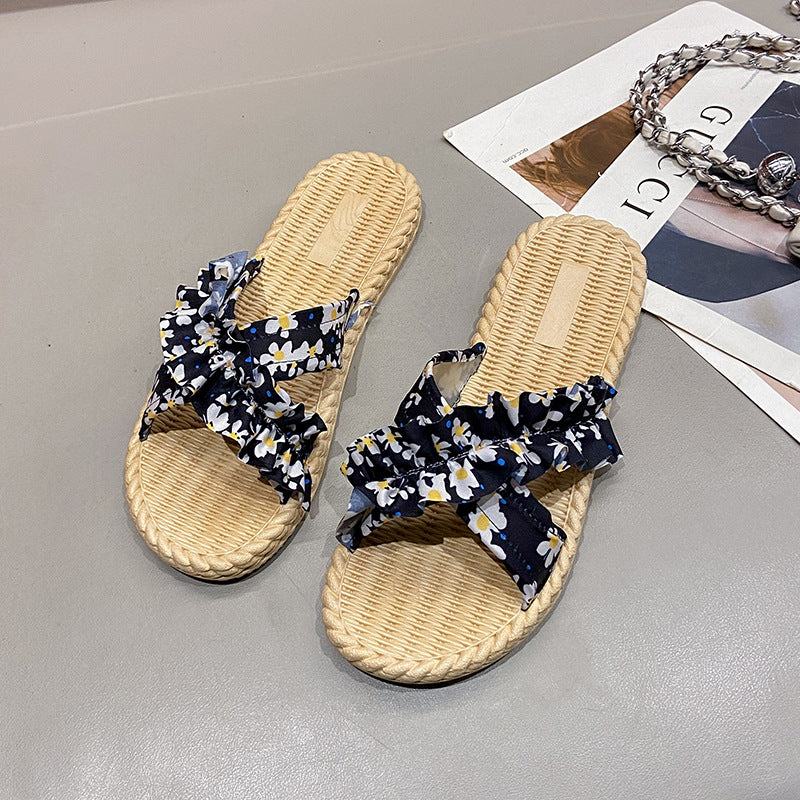 Women's summer outdoor sandals: new versatile lightweight flat sandals, beach-ready floral fashion, non-slip slides