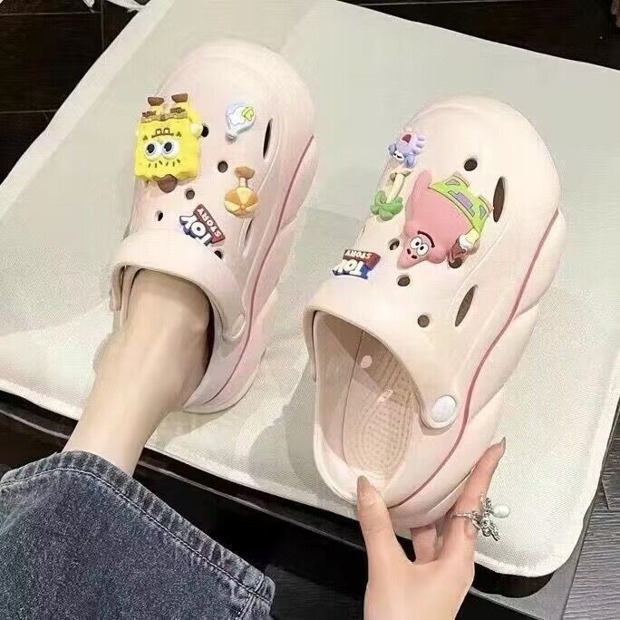 2024new arrival shit-stepping clogs for women outwearsummercutepopularthick sole nurse beach two-wear toe-cap slippers