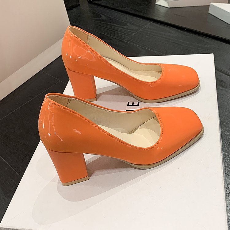 Plus size chunky heel pumps for women - spring/summer 2024 new collection - patent leather bright heels