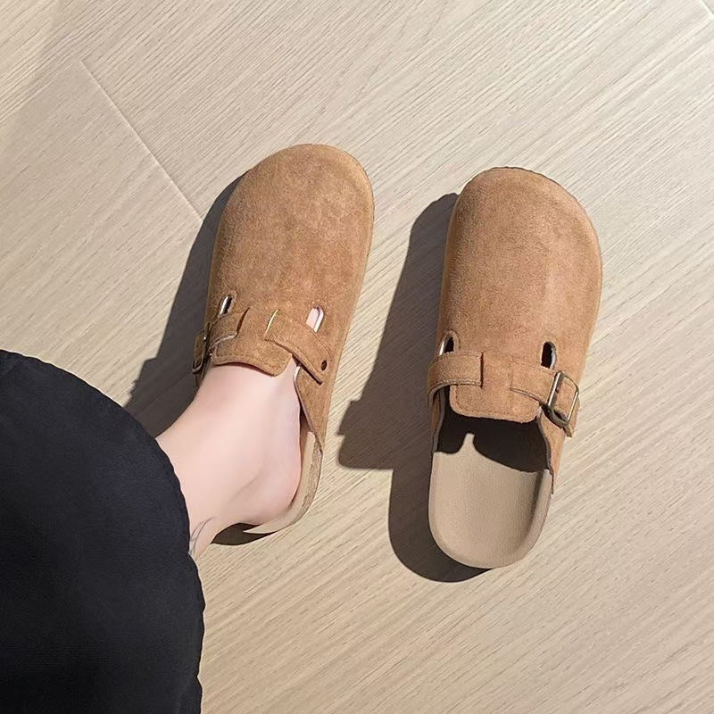 Ready-to-ship european and american style birkenstock-inspired women's clogs with a closed toe, soft, thick wooden sole, hidden heel, slip-on design, perfect for wearing outdoors. wholesale available
