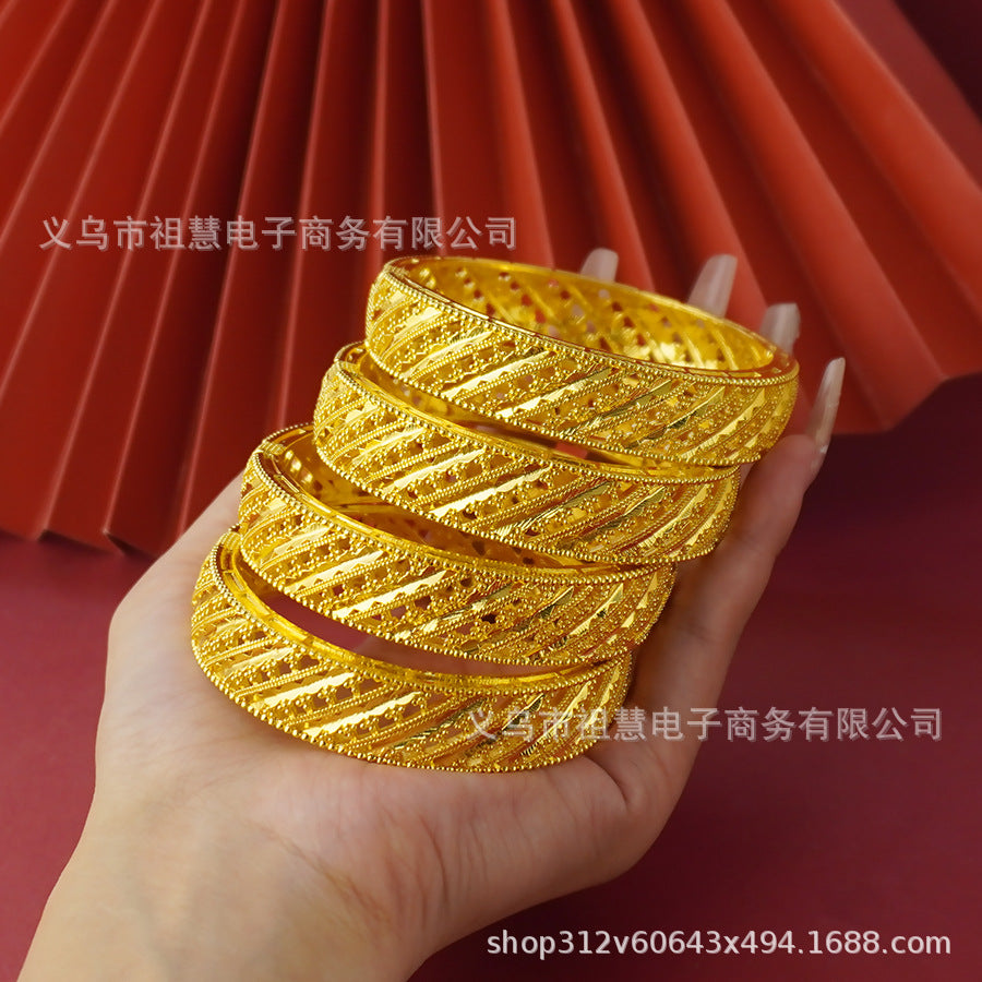 wholesale middle eastern fashion diamond-shaped hollow classic design bracelet, suitable for women's daily decoration