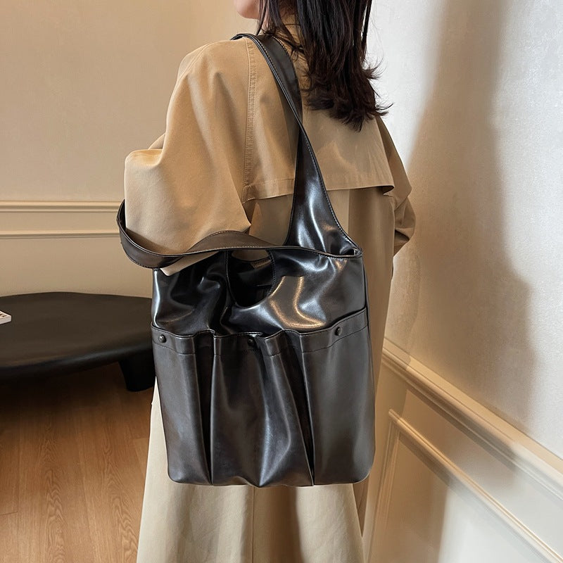 Retro large-capacity bag women's 2025 autumn and winter new Korean version of high-end shoulder bag commuter tote bag