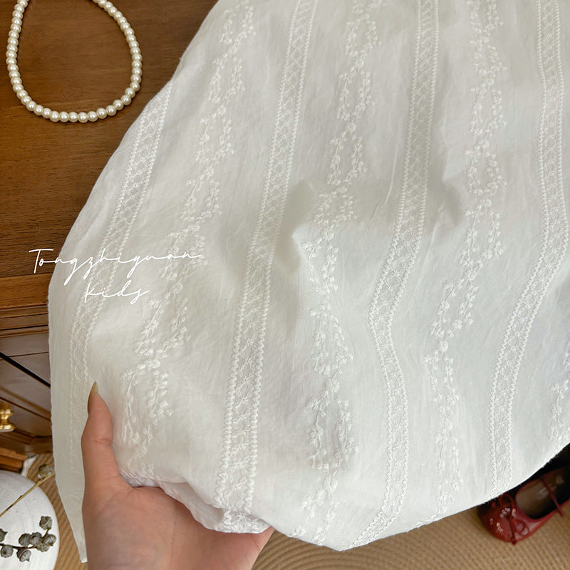 Girls' summer new fashionable and stylish white bow dress - casual, trendy, high-quality children's clothing for baby girls