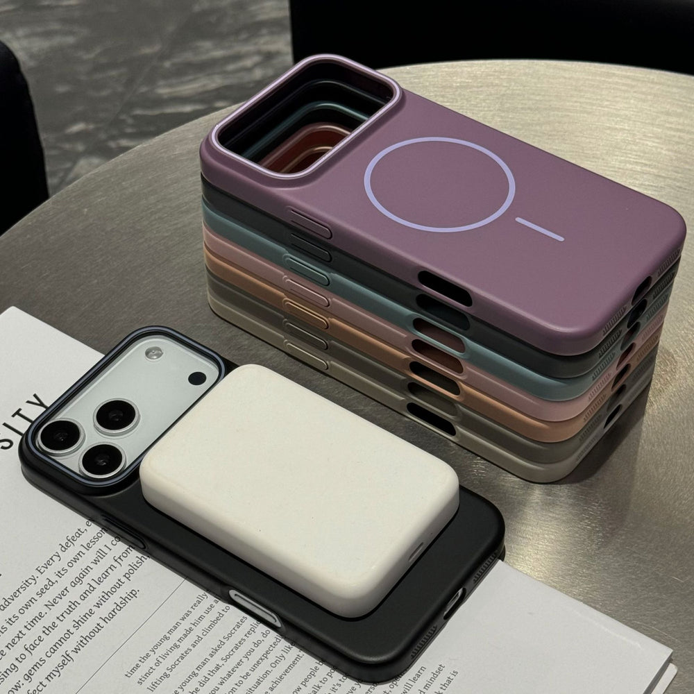 Suitable for iphone17promax magnetic phone case apple 16fashion macaron ultra-thin skin-feeling frosted pc case
