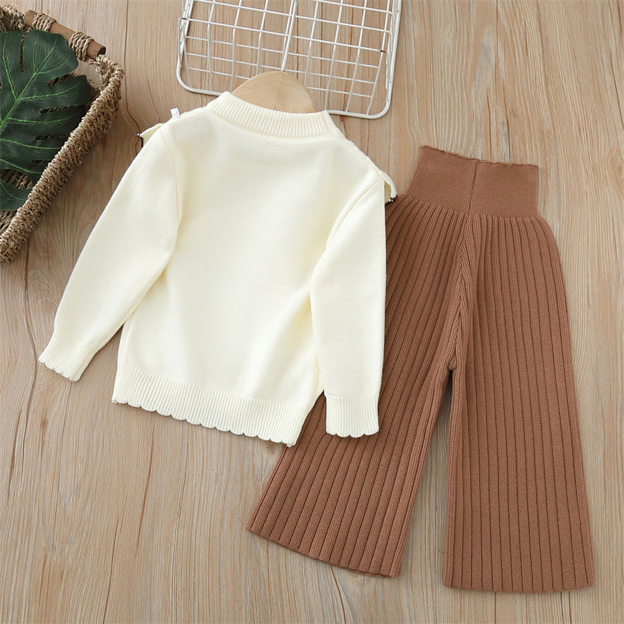 Girls' knitted sweater two-piece set,  autumn/winter new arrival, handmade floral detail, little girl's pullover knit sweater and pants outfit