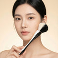 New single two-color beauty tool loose powder brush manicure dust makeup brush super soft fiber bristle makeup brush