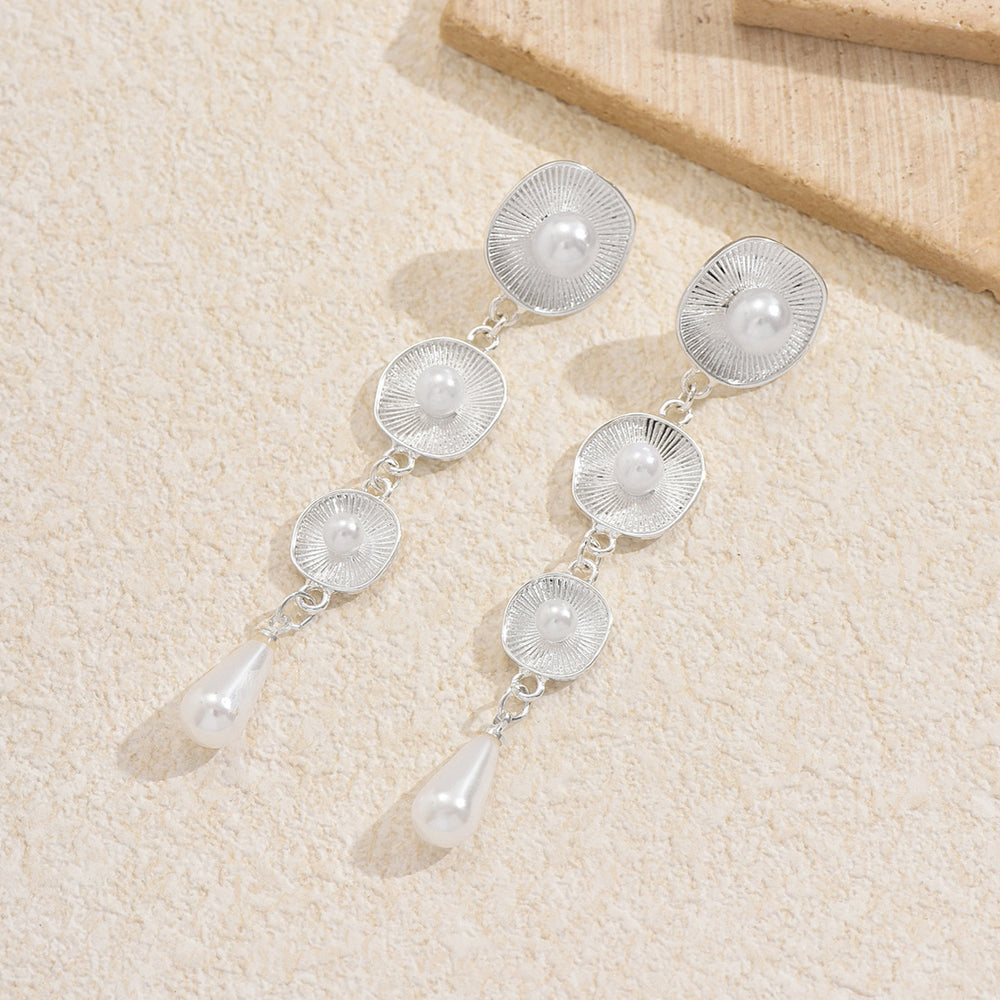 Pearl earrings wholesale european and american cross-border jewelry round tassel niche earrings exaggerated stylish long water drop earrings