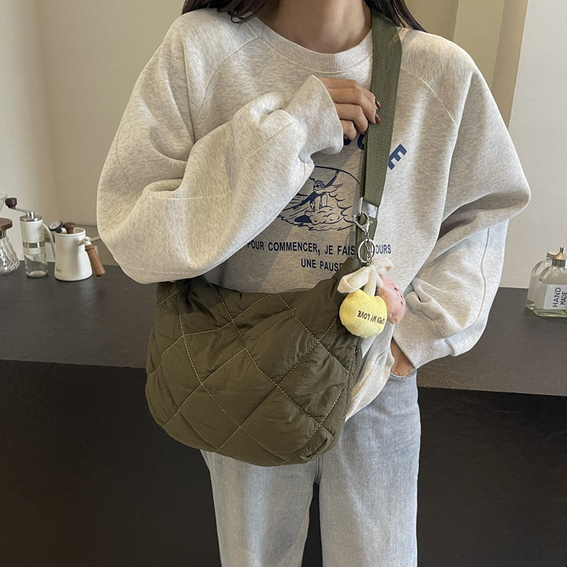 Cross-border new autumn and winter cotton clothes, bags, rhombus casual versatile messenger bags, commuter single shoulder fashion crescent moon dumpling bags