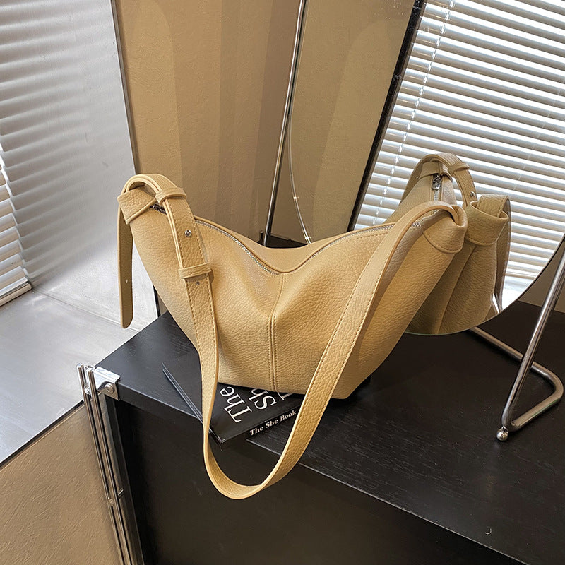 Cross-border niche design bag women's 2025 new super fire foreign style dumpling bag fashionable versatile shoulder messenger bag