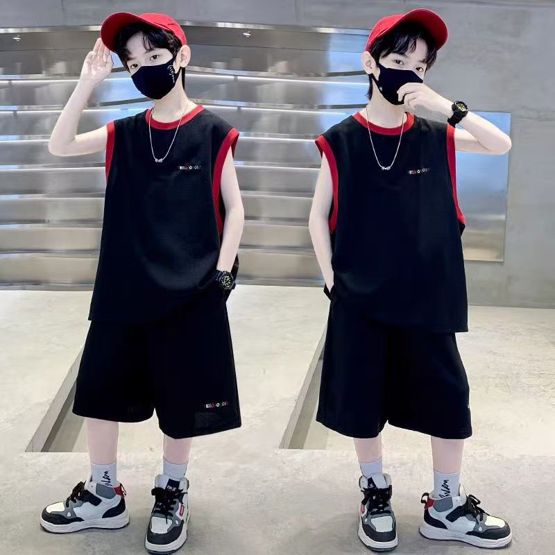 Boys' summer outfit set : new tank top for boys, mid-to-large children's summer sportswear, trendy and stylish streetwear