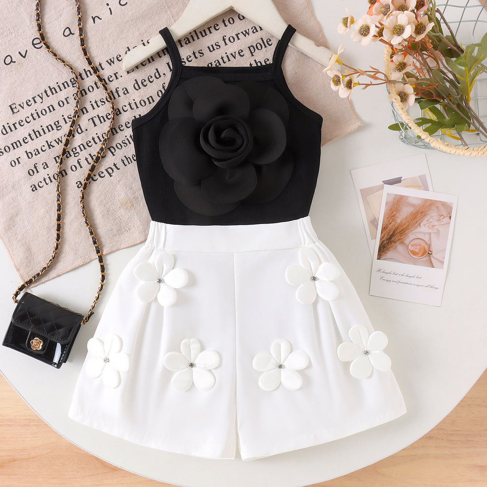 e-commerce: new autumn/winter collection for kids - black camisole top + white shorts