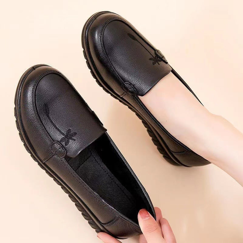 Soft leather soft bottom ladieswear shoes flatsabrasion resistantwaterproofbows work shoes wechat group purchase live broadcast one piece dropshipping