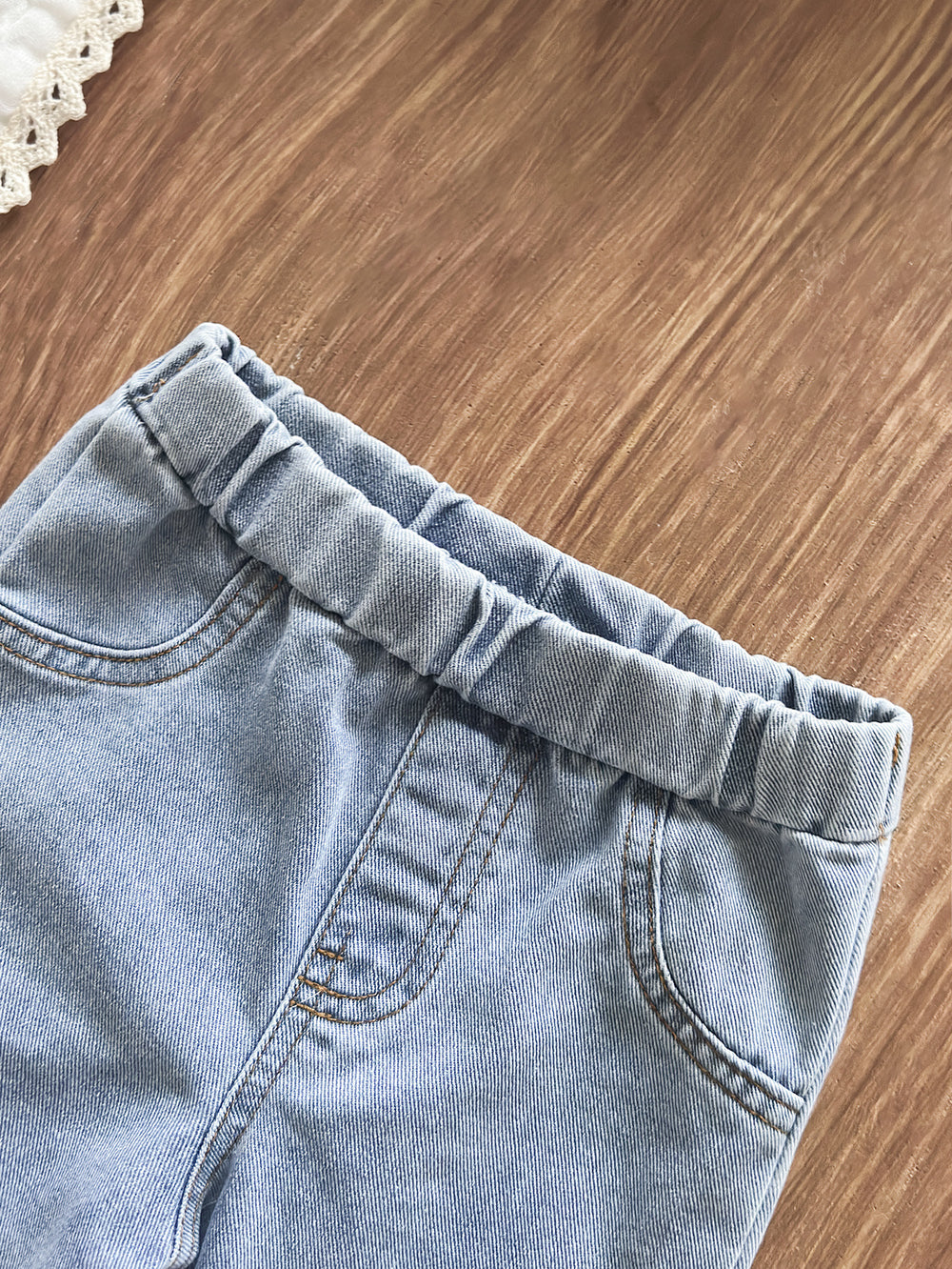 new cross-border baby & toddler country style cotton-like embroidered top with lace trim and washed denim pants set