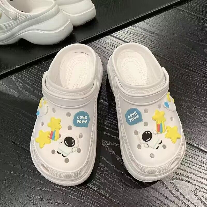 Crocs women's ins trendy summer thick sole high heels nurse baotou half drag cute outwear stepping on shit feeling beach sandals