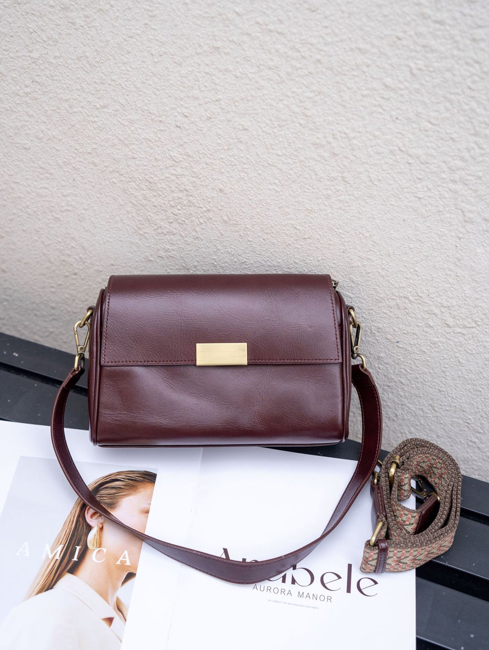 First layer cowhide retro women's bag 2024 new arrival armpit bag women's fashion crossbody bag classy texture genuine leather shoulder bag