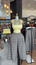 European and american cross-border women's fashion:  summer new arrivals - vintage plaid, loose fit, slimming wide-leg casual pants for petite figures
