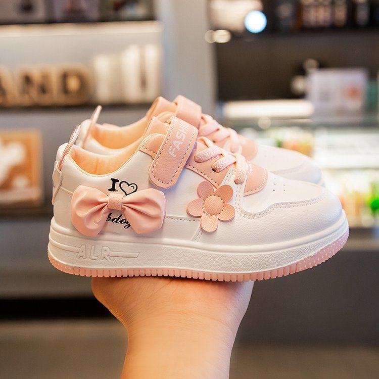 现货儿童鞋2023春季新款女童休闲鞋时尚公主鞋百搭女孩儿板鞋