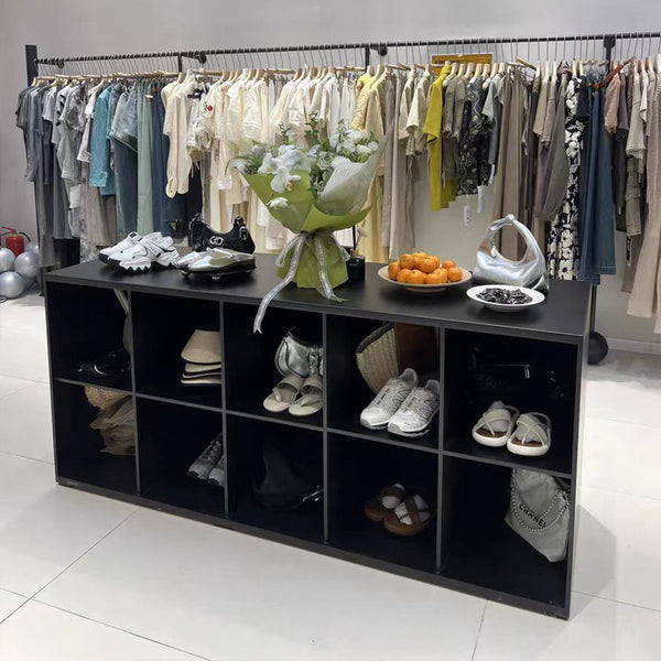 Internet celebrity display table Clothing store display rack Bag rack Jewelry rack Water platform Nakajima platform Shoe store Modern and simple
