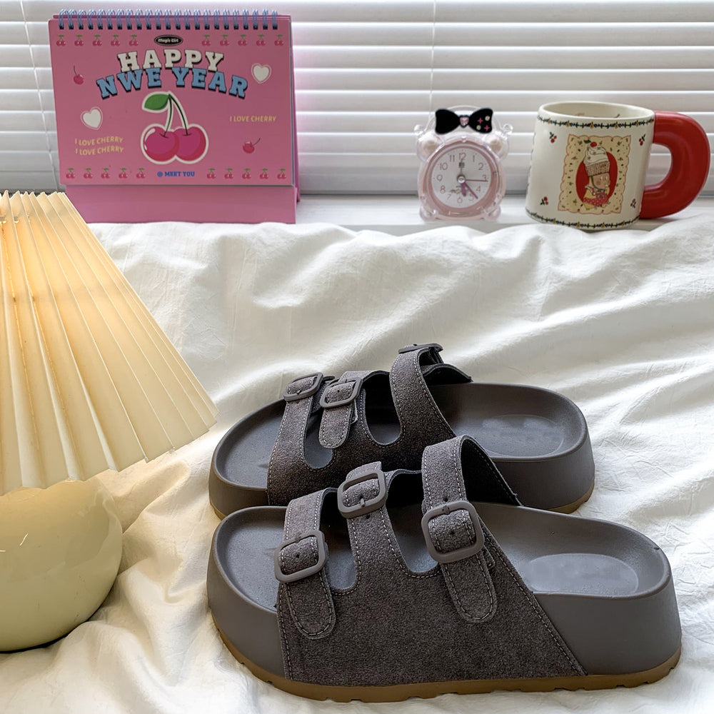 Versatile one-strap sandals: new boken-style outdoor wear, trendy retro chunky sole slippers, women's fashion sandals for summer 2026