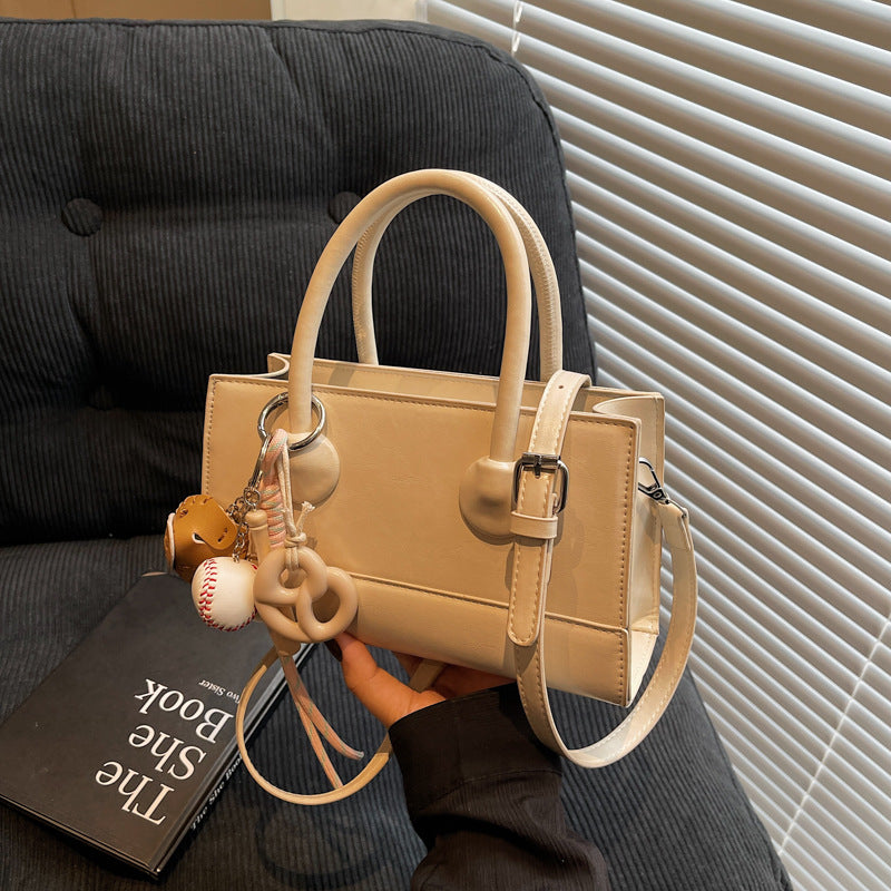 Cross-border high-end portable small square bag 2025 new fashion versatile shoulder bag simple versatile niche messenger bag