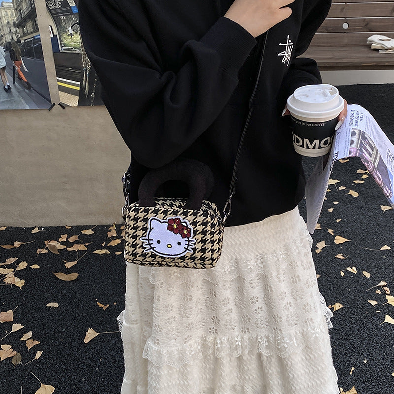 Niche style design hellokitty bag for women 2025new arrival shoulder crossbody bag exquisite mini satchel small square bag
