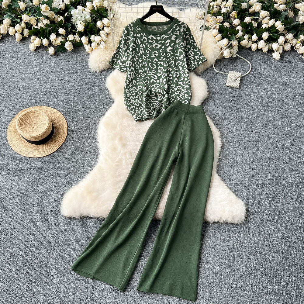 European and american hot girl style leopard print crew neck short sleeve t-shirt + high waist slimming solid color wide leg trousers two-piece set