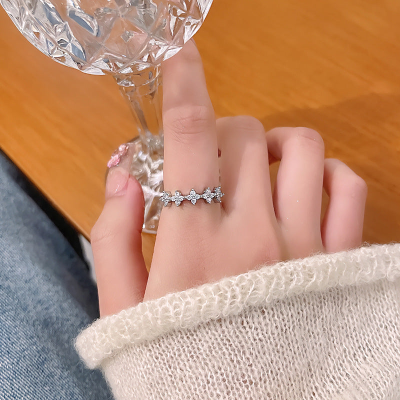 Flower ring female ins trendy fashion stylishaccessible luxuryniche style exquisite design open index finger cold style hand jewelry