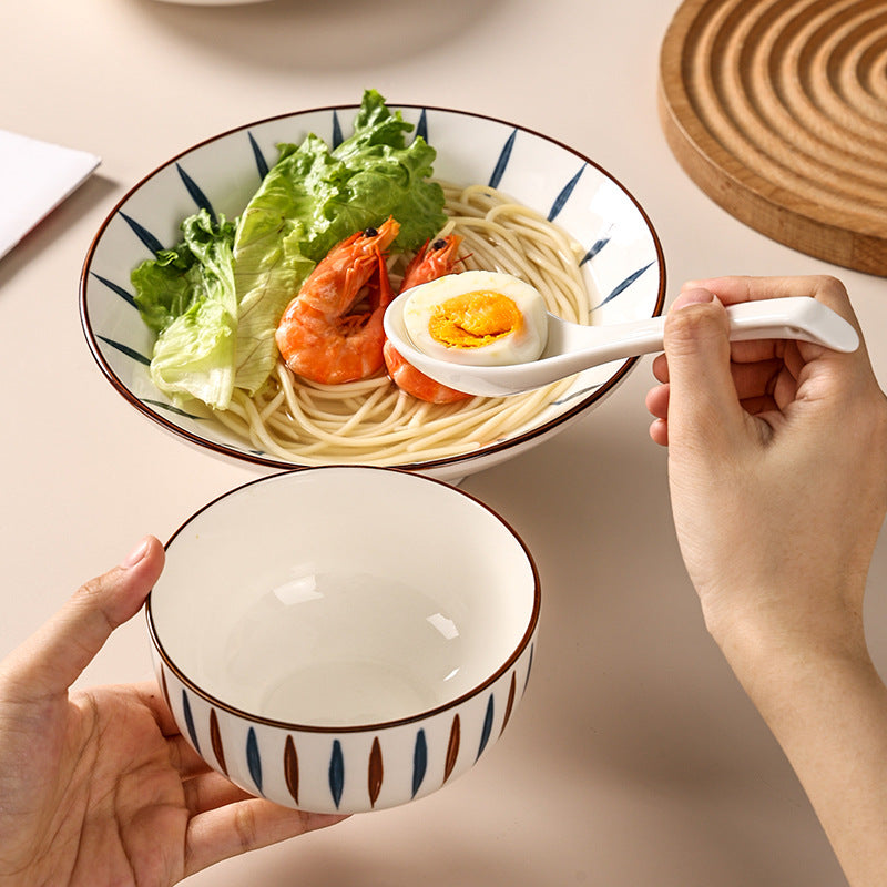 Factory direct minimalist pure white ceramic soup spoon - household tableware, small spoon, rice spoon, soup spoon, serving spoon