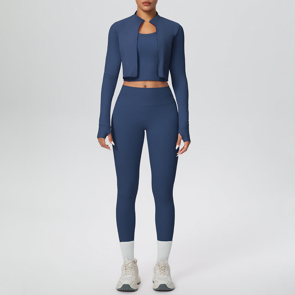 New women's seamless yoga set: quick-dry, breathable, three-piece activewear for outdoor leisure, running, training, and fitness
