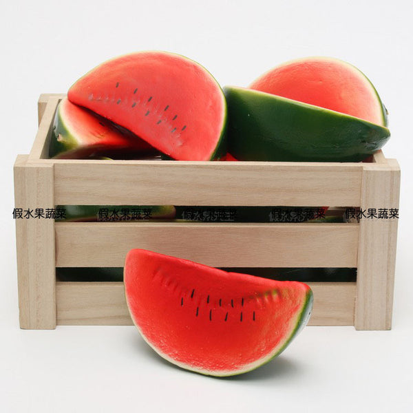 Simulated fruit and fake vegetable models, photography props, indoor and outdoor engineering display cabinet decorations, simulated watermelon slices