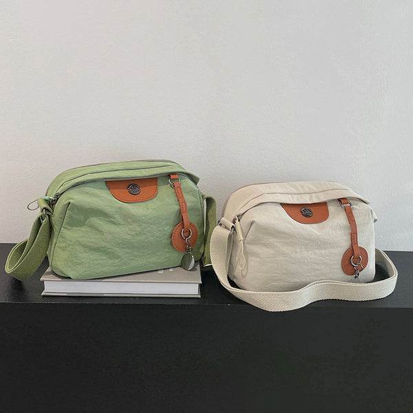 Light commuter women's shoulder bag fashionable and simple versatile messenger bag  large-capacity water-proof boys cloth bag