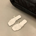 French-style flat square-toe slippers, fairy shoes, outdoor wear, 2025 new summer beach sandals