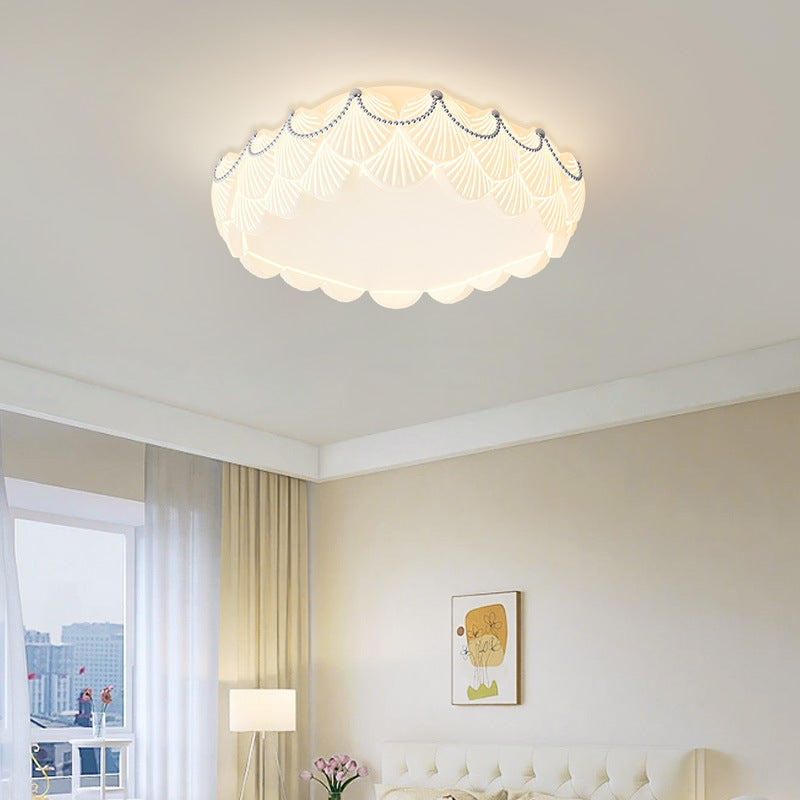 Living room light Modern minimalist creative shell hall ceiling light Nordic cream wind lighting combination Whole house package