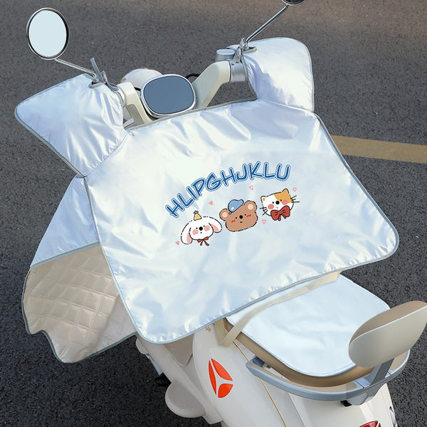The windshield of the electric car is enlarged and widened, and the sunscreen is protected against ultraviolet rays. The windshield is protected by the battery car and the motorcycle in summer.
