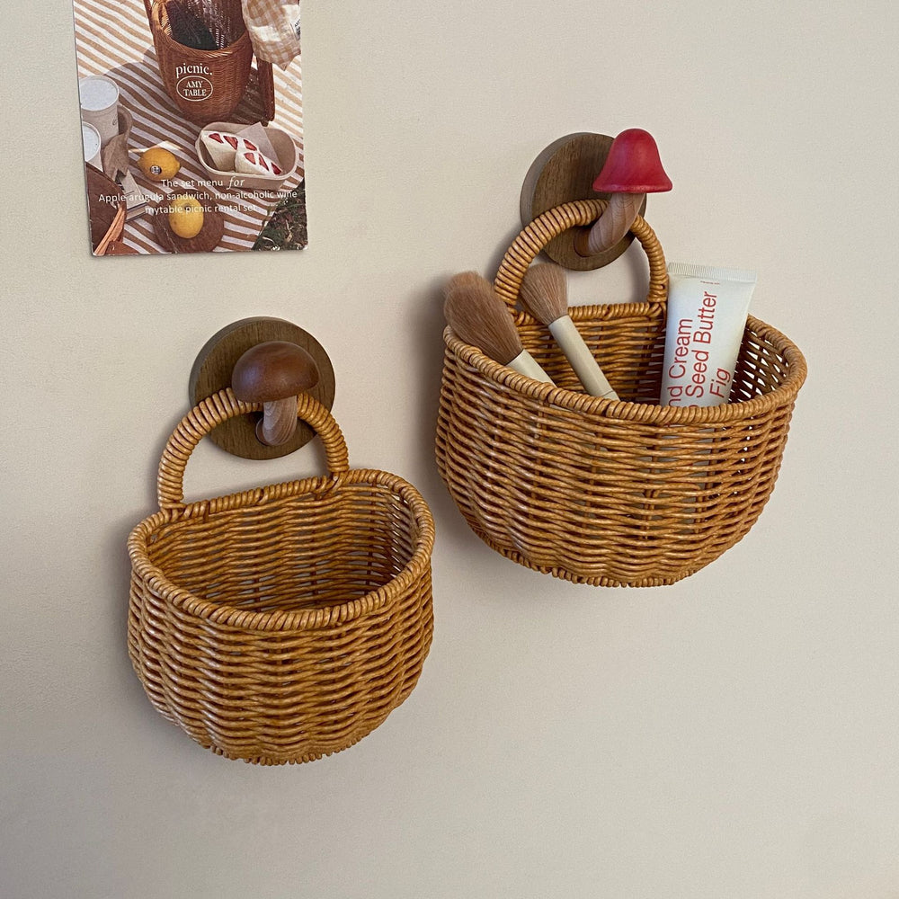 Imitation rattan wall-mounted storage basket retro storage basket satchel small basket fruit basket vegetable basket sundries storage basket