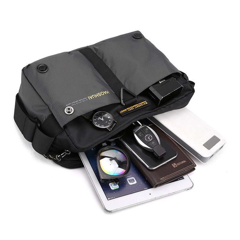 Cross-border new men's messenger bag outdoor sports shoulder bag fashion casual men's bag simple business briefcase