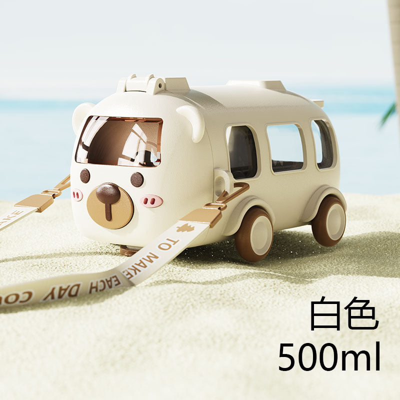 Summer baby bus water cup student kids sports cup large capacity plastic cup with straw plastic cup resistant to falling