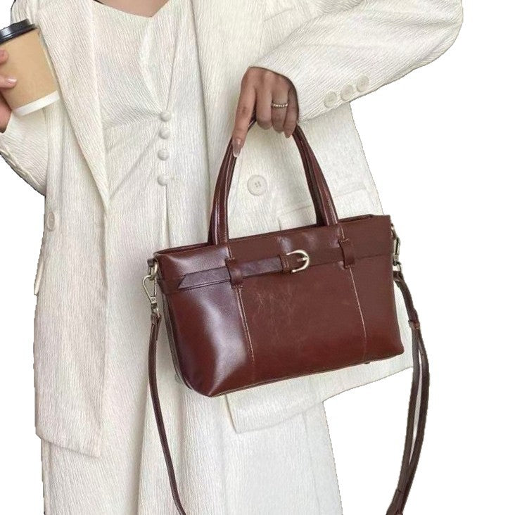 First-layer cowhide 2025new arrival oil wax leather women's shoulder crossbody ins style fashioncasualeasiest for matchclassy bag
