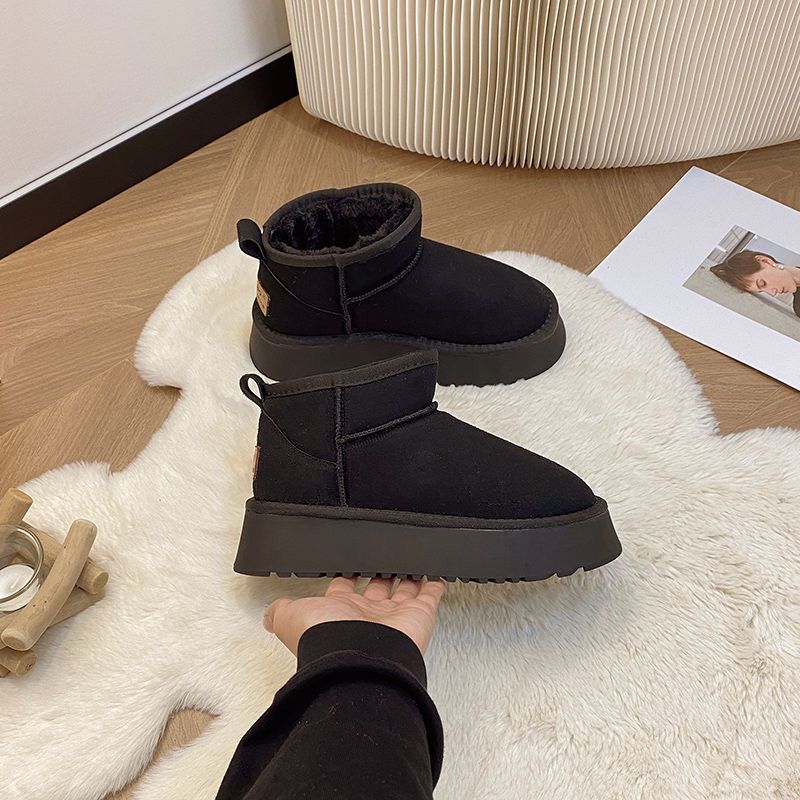 Snow boots 2025 new winter velvet thickened winter rain with the same fur integrated short tube thick sole heightening cotton boots