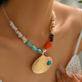 Wholesale seashell pendants for fashion & european cross-border jewelry: colorful crushed stone design, unique alloy seashell pendant necklaces for women