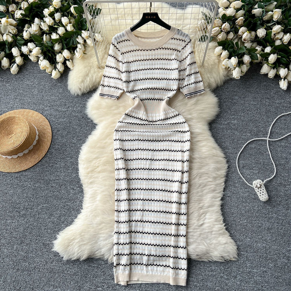 Summernew arrivalniche styleretrocontrast colorstripesknittingdressfemale socialite silmslimming lookround neck short-sleeved long skirt