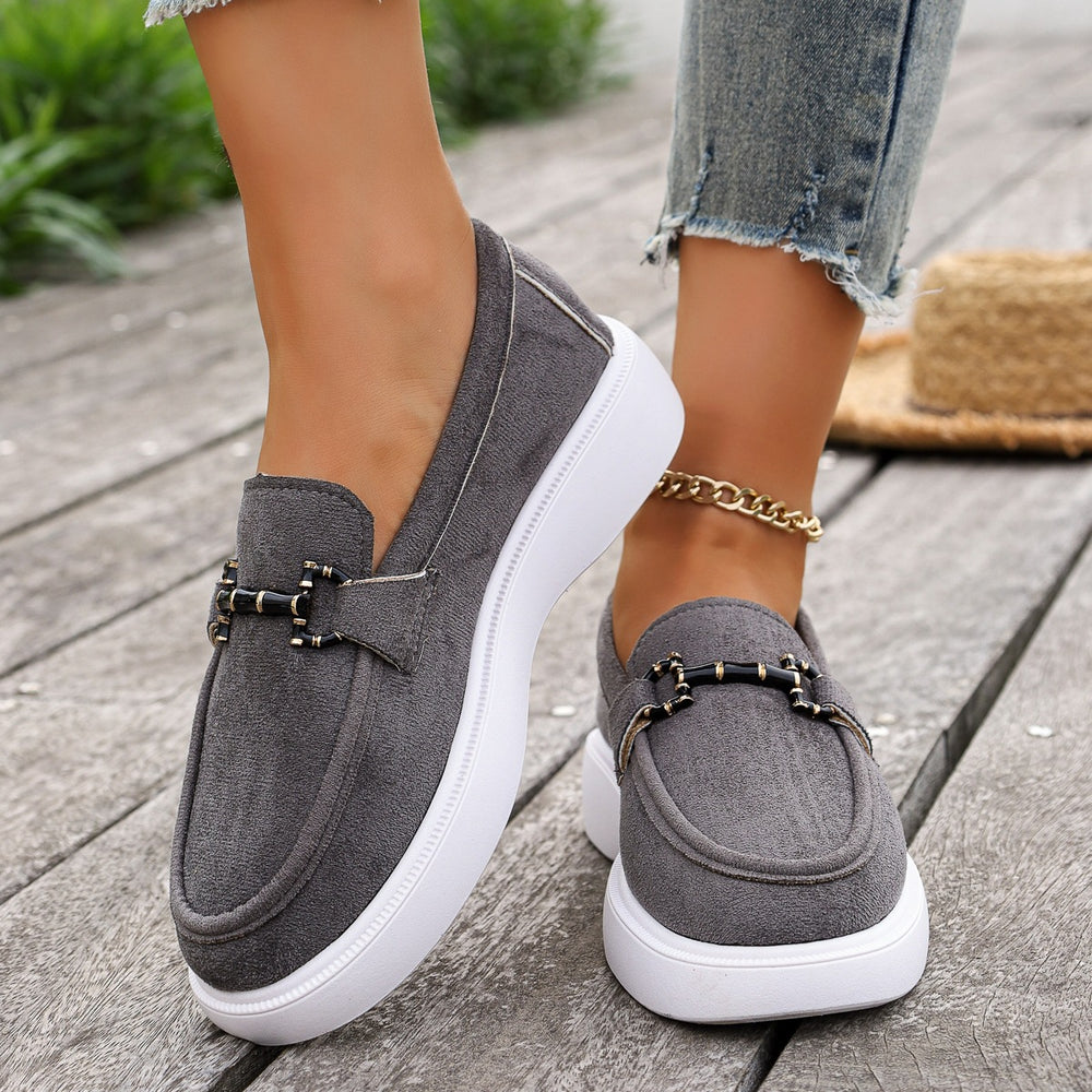 Women's loafers for export: new spring/summer  collection - british style slip-on flats with metal buckle, plus size moccasins