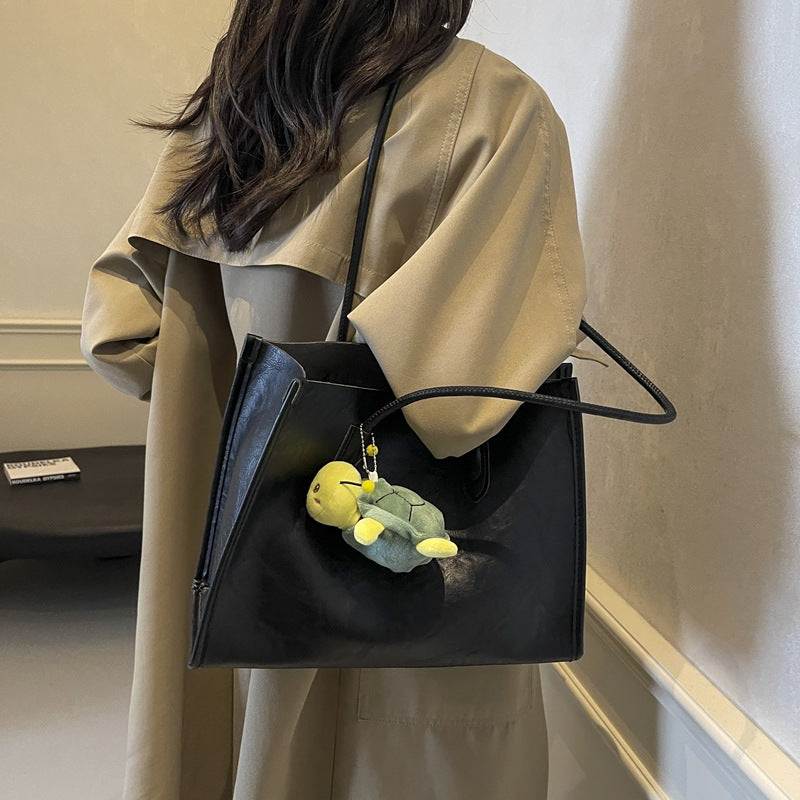 Cross-border high-end fashion versatile tote bag women's 2025 new large-capacity casual retro commuter shoulder bag