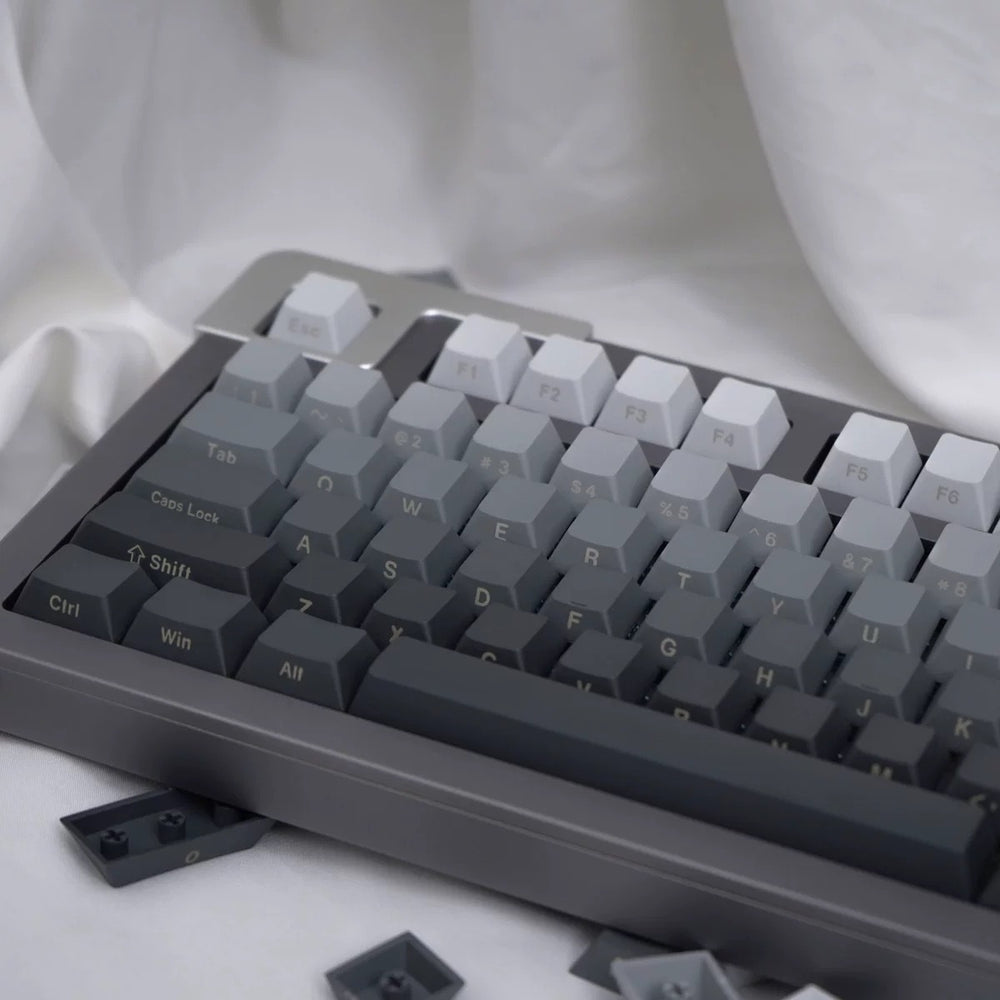 Daytime side-engraved translucent keycaps pbt micro-sanded surface 133-key dyeing six-color gradient stylish adapted to mechanical keyboard