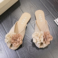 Exquisite open-toe sandals for summer – the perfect mary janes with a floral design, ideal for a breezy summer evening out