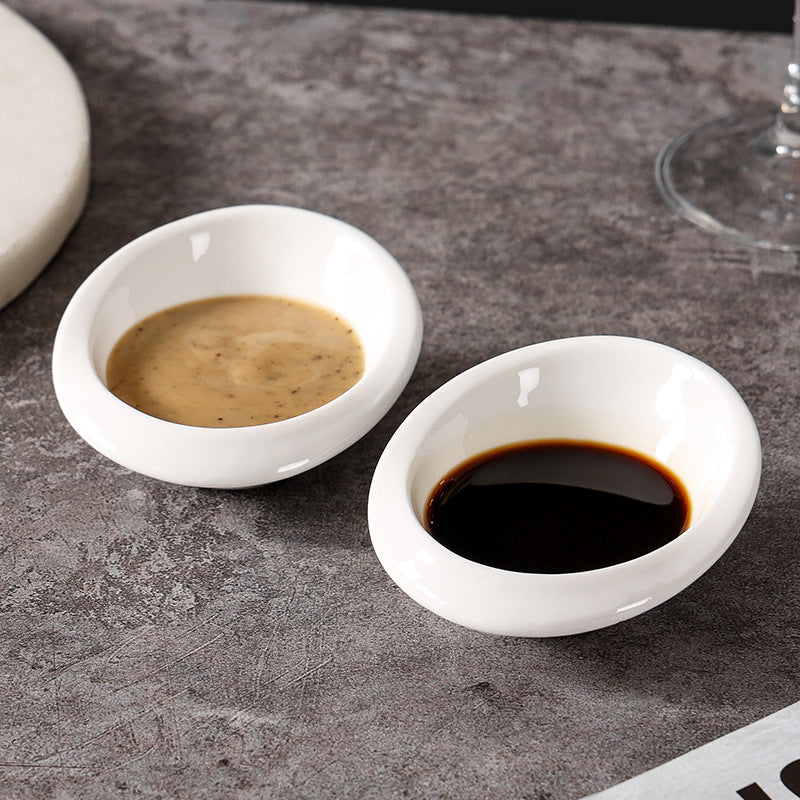 European minimalist pure white ceramic small sauce dish, suitable for home, restaurant, hotel, and business use. ideal for dipping sauces, condiments, and seasonings