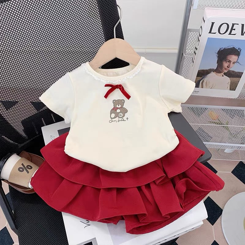Girls' fashion set:  summer new arrival - stylish cartoon short-sleeve top and shorts two-piece outfit - wholesale supply