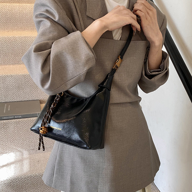 Retro hand bag women's 2025 new autumn fashion soft leather dumpling bag high-grade texture shoulder messenger bag