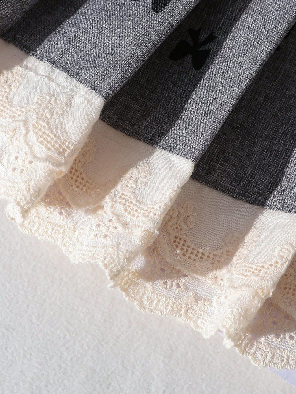 spring/summer new arrival: girls' lace ruffle collar tank top + pleated a-line skirt two-piece set (cross-border e-commerce)