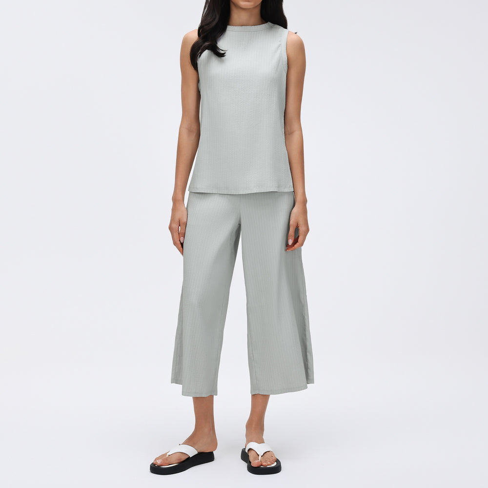 Women's casual activewear set: round neck sleeveless sports tank top & loose fit wide leg pants - perfect for tennis, yoga & more!
